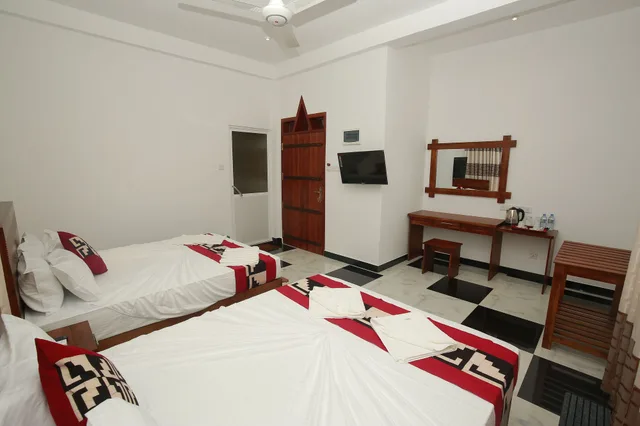 جناح عائلي بسريرين كينج بإطلالة على النهر بغرفة نوم واحدة، Hotel River Front 2/8