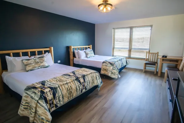 غرفة سوبيريور بسريرين كوين، Teton Peaks Resort 2/6