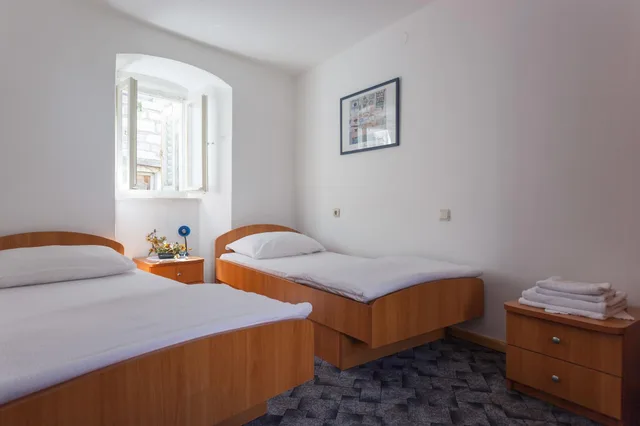 غرفة كومفورت بسرير مزدوج أو سريرين منفصلين بشرفة، Orhan Rooms Dubrovnik 3/8