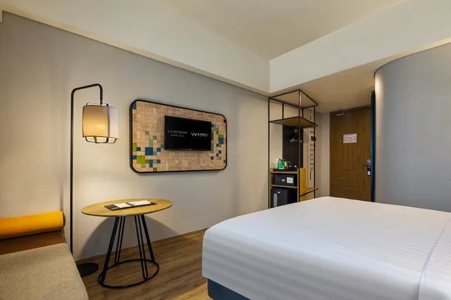 غرفة ديلوكس بسرير مزدوج، Luminor Hotel Purwokerto 2/2