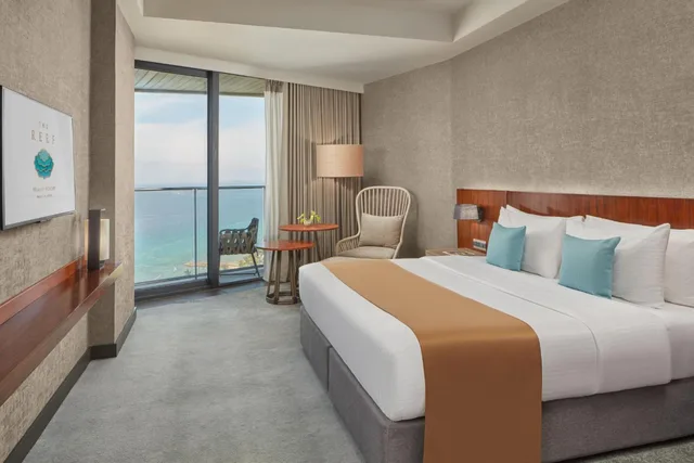 غرفة بريميير بإطلالة على البحر، The Reef Island Resort Mactan, Cebu 1/3