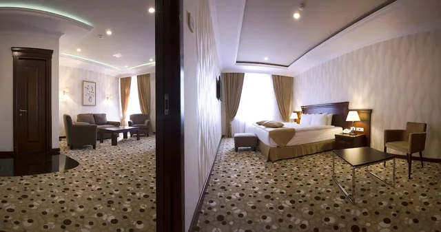 جناح تنفيذي، Central Hotel Yerevan 1/2