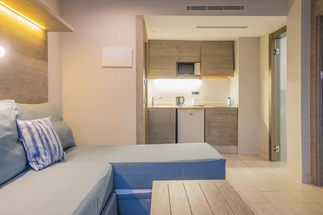 شقة بسريرين منفصلين مع أريكة، Leonardo Royal Hotel Mallorca Palmanova Bay 7/10