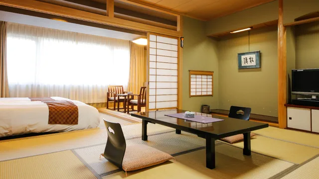 Japanese Western, Sansuikan، Kotohira Onsen Kotosankaku 1/1