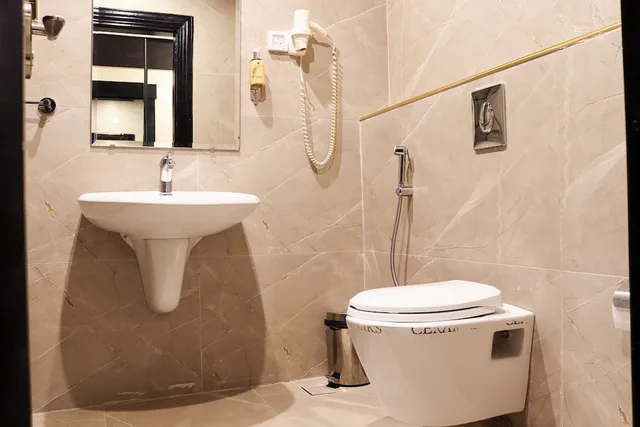 غرفة ثلاثية بثلاثة أسرّة، Raed Hotel Suites 7/10