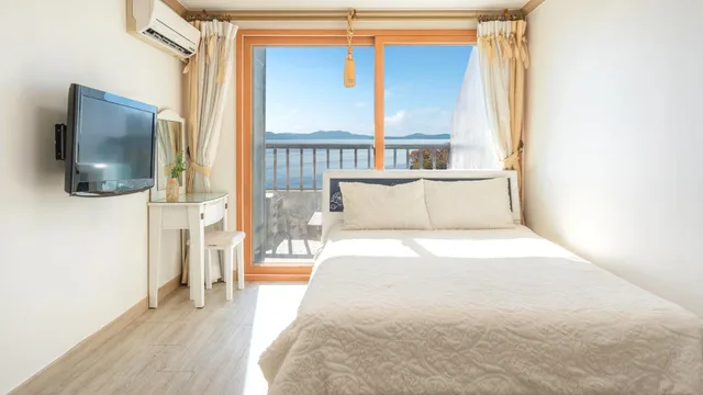 Hyenyeoro، Ganghwa Sol Orum Pension 1/1