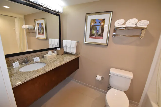 غرفة عائلية بسريرين كوين مع أريكة، Best Western Athens 1/1