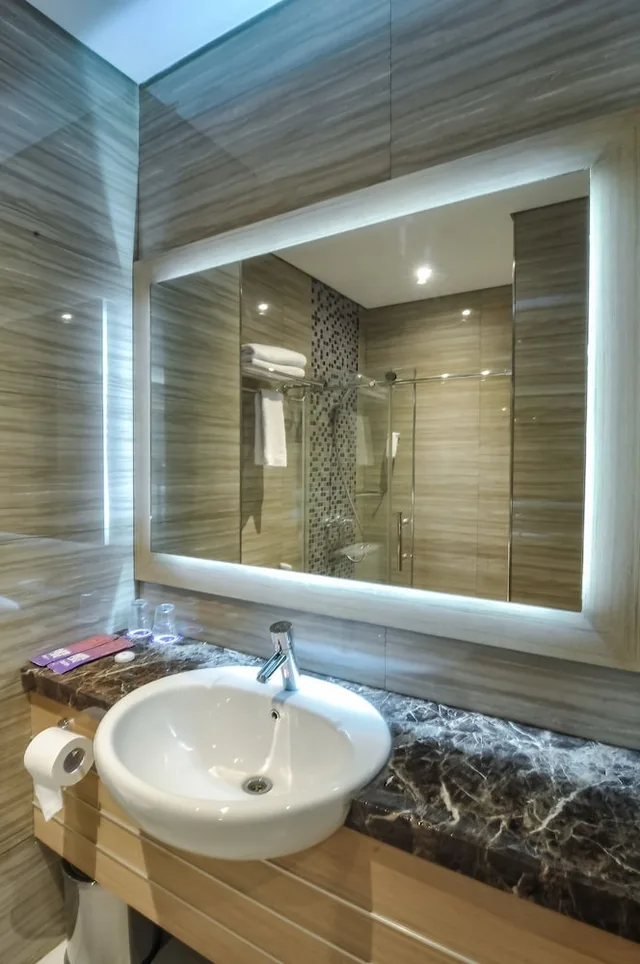 غرفة سوبيريور بسريرين منفصلين، FOX Lite Hotel Grogol Jakarta 3/3