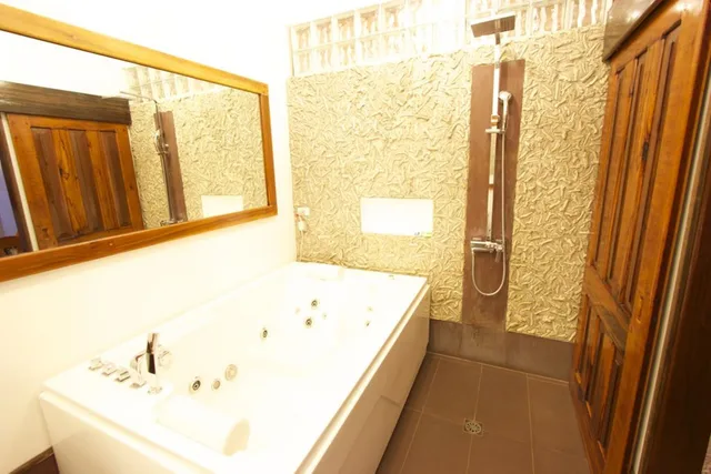 2 Bedrooms, Villa, 1 Double and 2 Queen Beds, Garden View, Ocean 101 Beach Resort 8/10
