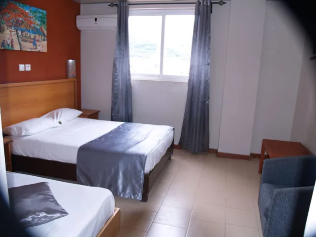 City, Twin Beds، Champ De Mars Hotel 2/10
