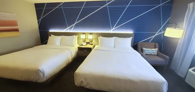 غرفة قياسية بسريرين كوين، Comfort Inn & Suites Oklahoma City, OK 1/5