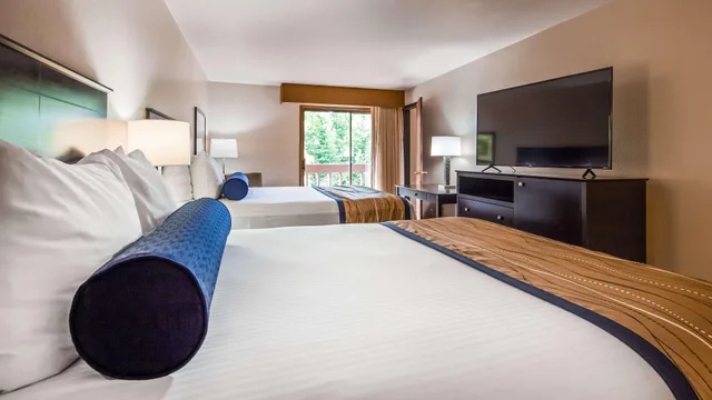 جناح بسريرين كوين، Best Western New Oregon 4/10