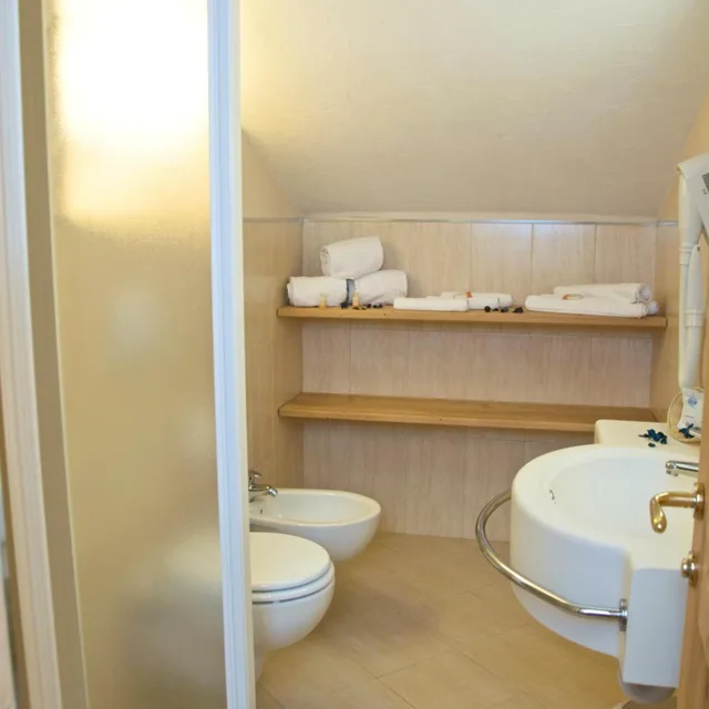 Comfort, Family, Charme Hotel Alexander 8/9