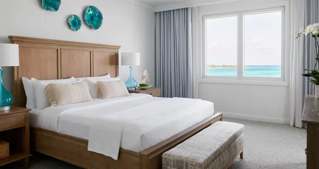 1 Bedroom, Honeymoon, West Bay, Suite, Ocean View, Butler، Sandals Royal Bahamian - Adults Only 2/4