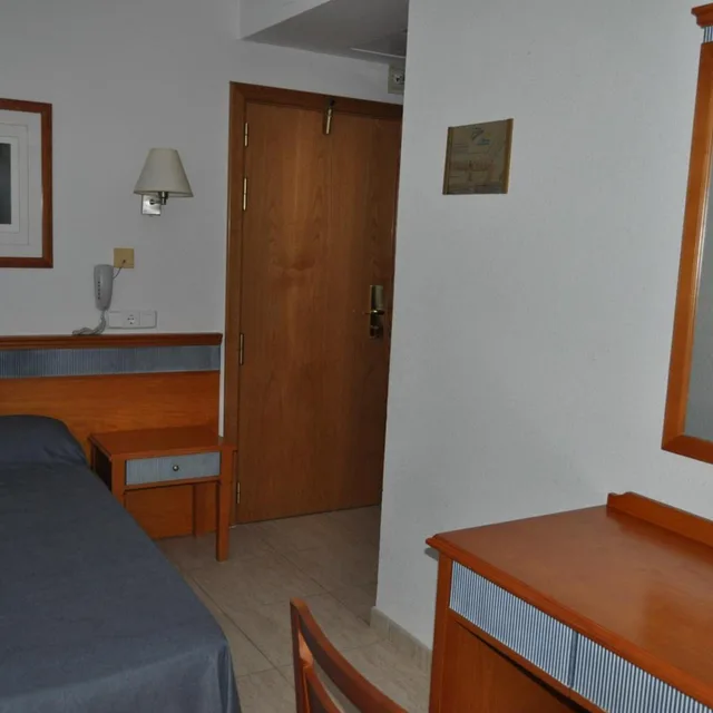 غرفة قياسية مفردة، Casablanca Hotel 1/4
