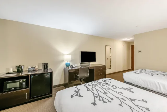 غرفة قياسية بسريرين كوين، Sleep Inn & Suites Ruston Near University 2/10