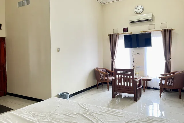 غرفة سوبيريور، Hotel Ramayana Garut 4/6