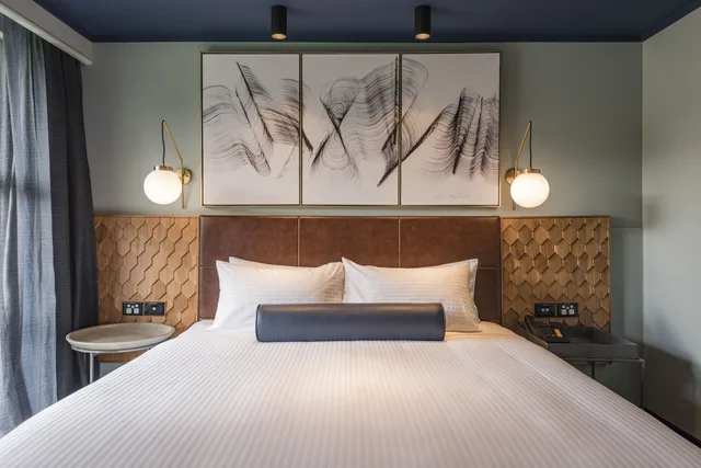 Oasis, King Bed، Naumi Auckland Airport 1/10