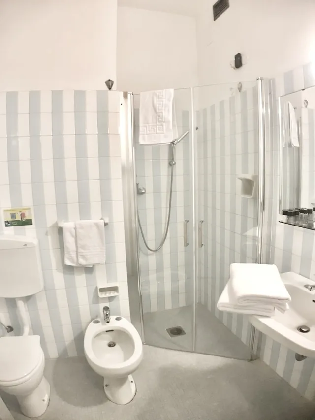 غرفة بسريرين منفصلين بإطلالة على المدينة، Hotel Las Vegas Jesolo 6/7