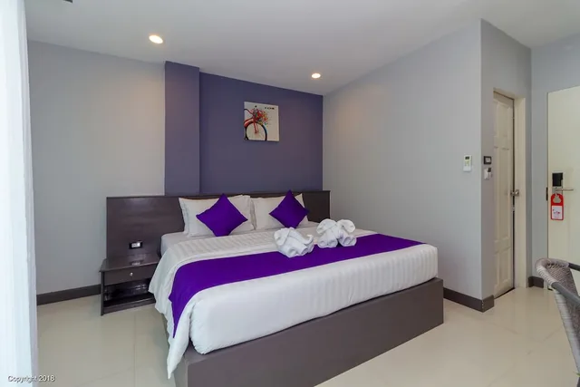 غرفة سوبيريور بسرير مزدوج بشرفة، MODERN LIVING HOTEL 10/10