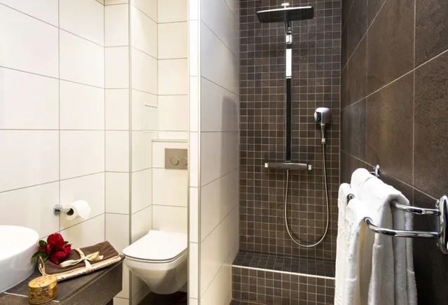 غرفة بسريرين منفصلين بإطلالة على البحر، Hotel Aguado 10/10