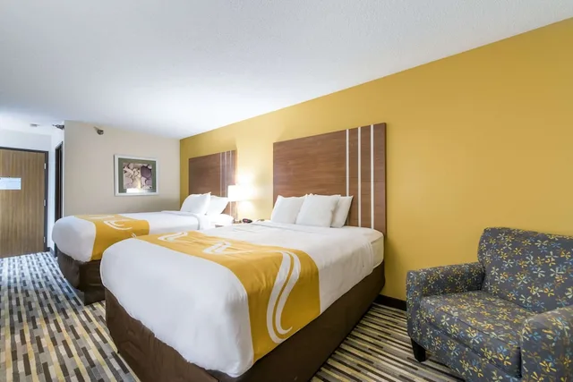 غرفة قياسية بسريرين كوين، Quality Inn Michigan City South 2/3