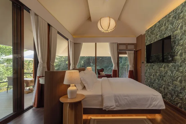 Deluxe, Waterfall View، Kangsadarn Resort 7/10