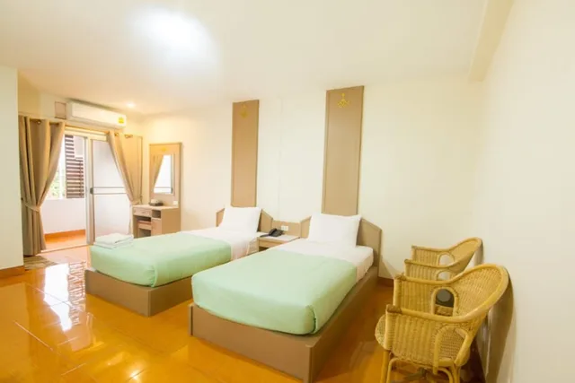 غرفة قياسية، Jrd Grand Place 9/10