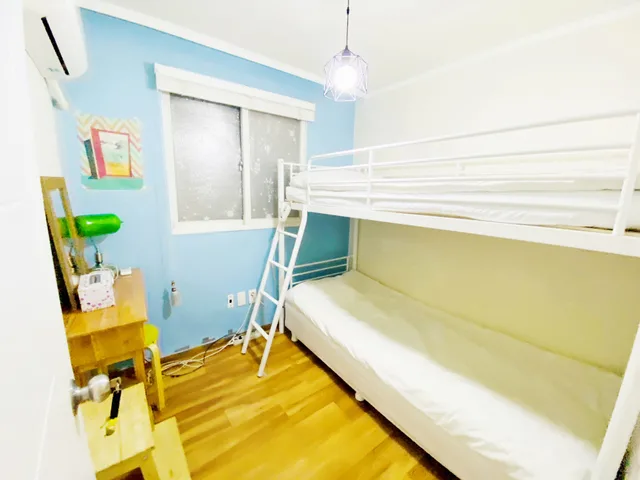 غرفة بسريرين منفصلين وسرير بطابقين، Aroha Guest House 2/6
