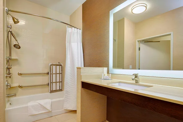 غرفة بسرير كينج، Fairfield Inn & Suites San Diego Carlsbad 3/5