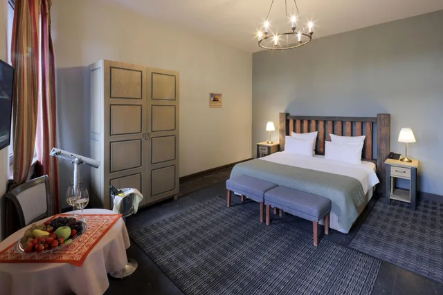 غرفة سوبيريور بشرفة، Apricot Hotel Yerevan 4/6