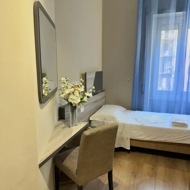 غرفة مفردة، Hotel Laura 6/24