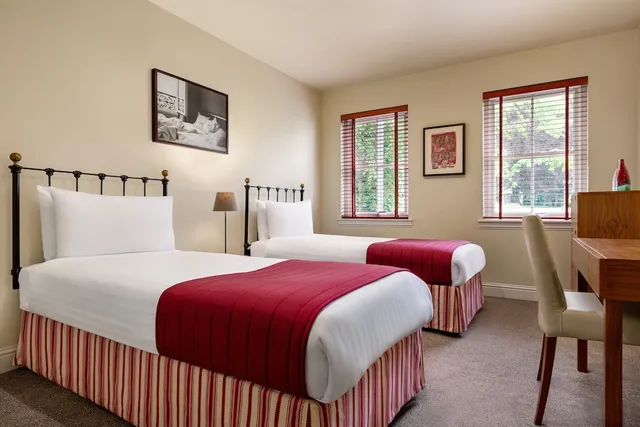 2 Bedrooms, Comfort, Lodge, House, Balcony، Duchally Hotel and Country Estate 2/4