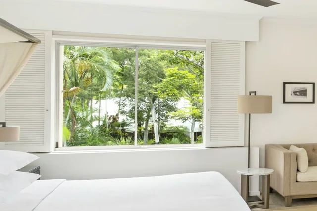 استوديو بسرير كينج بإطلالة على الحديقة، Sheraton Grand Mirage Resort Port Douglas 2/3