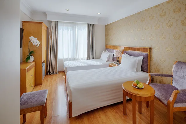 King Bed, No Window، Silverland Ben Thanh Hotel 2/10