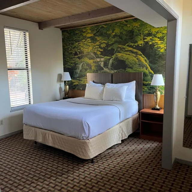 شاليه، Northern Queen Inn 2/10