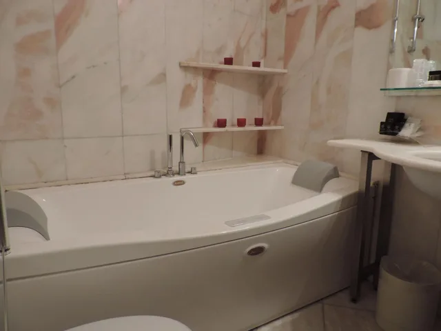 2 Bedrooms, Deluxe, Hotel San Pietro 2/2