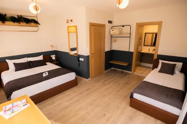 Family, Lateral Side Sea View، Urla 1867 Hotel 4/4