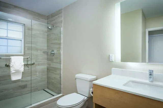 غرفة بريميوم بسرير كوين، Diamond Head Inn 3/4