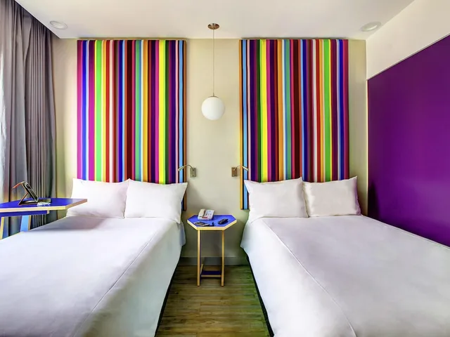 غرفة قياسية بسريرين منفصلين، Ibis Styles Mexico Reforma 2/3