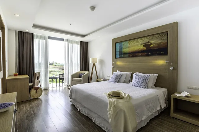 غرفة مزدوجة ديلوكس بإطلالة على الحديقة في المبنى الرئيسي، ROBINSON Nam Hoi An 1/2