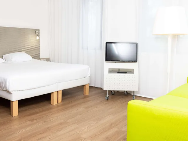 جناح عائلي بسرير مزدوج مع أريكة، Ibis Styles Lille Aeroport 4/10