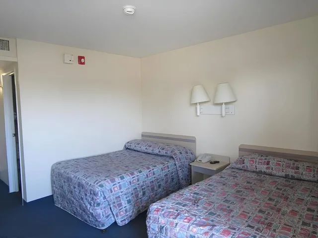 غرفة بسريرين مزدوجين لذوي الإعاقة، Econo Lodge Inn & Suites Yuma 3/4