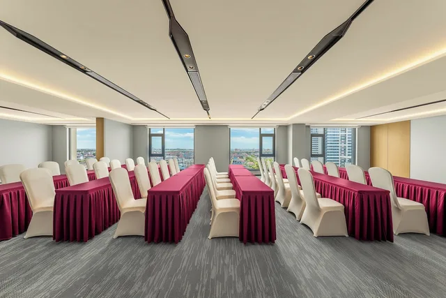 Holiday Inn Qidong Lvsi Port by IHG، Huilong 32/37