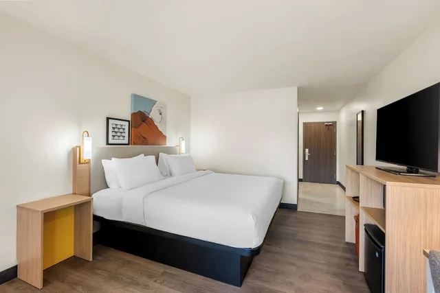غرفة بسرير كينج، Casco Bay Inn 2/8