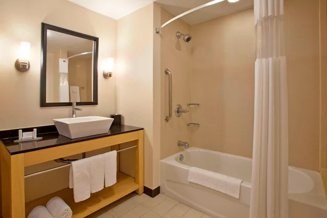 جناح بسريرين كينج مع أريكة، Springhill Suites Minneapolis St Paul Airport Mall of America 4/6