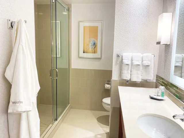 جناح جونيور بسريرين مزدوجين، The Westin Calgary 2/3