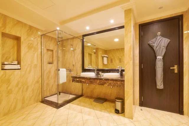 جناح تنفيذي بسرير كينج، Bahi Ajman Palace Hotel 7/9