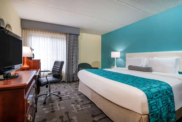 غرفة بسرير كينج، Howard Johnson by Wyndham Saugerties, NY 3/4