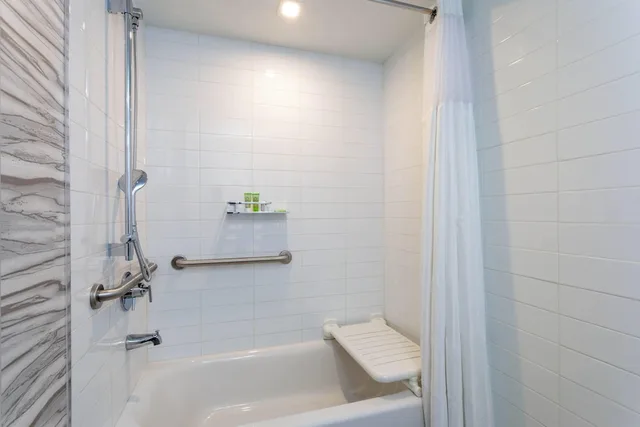 غرفة بسريرين كوين لذوي الإعاقة، Wyndham Garden Miami International Airport 10/10